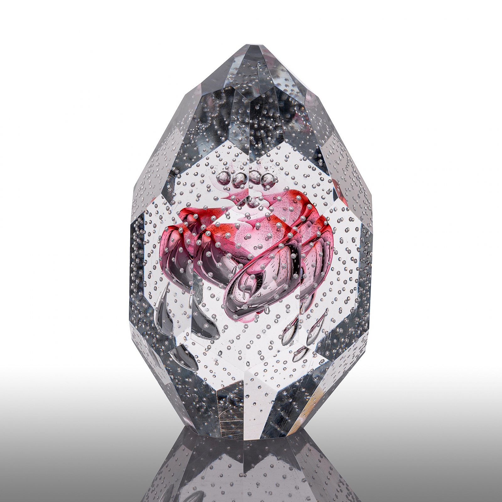 Diamant "Dark rose" -  broušený objekt - obrázek