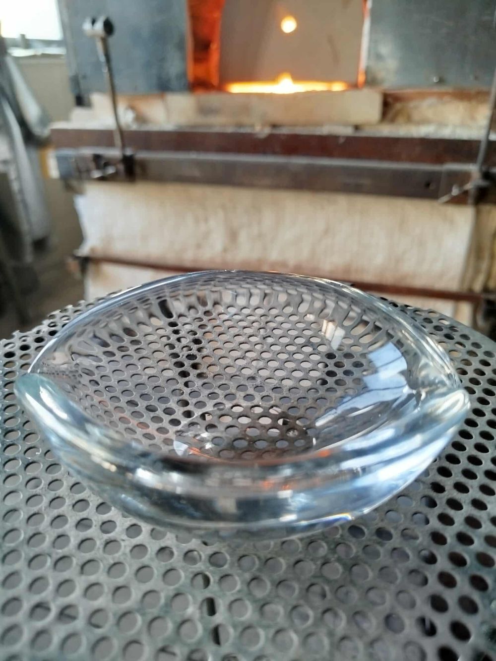 Skleněný popelník Doprodej - obrázek