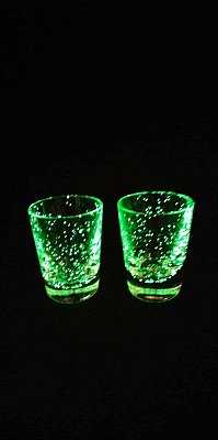 obr/003/i003392-566487274-1493317891916858.jpg Skleněný panák svítící Doprodej - obrázek