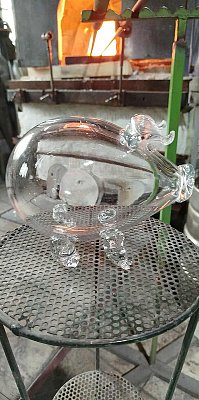 obr/003/i003399-564920400-841790775173151-.jpg Skleněná pokladnička prasátko - SLEVA - obrázek