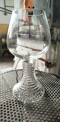 obr/003/i003447-565502650-1927266324489248.jpg Skleněná číše Říman Doprodej - obrázek