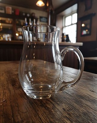 obr/003/i003779-skleneny-pullitr-dzbanek-k.jpg Skleněný půllitr na pivo Džbánek křišťál - obrázek